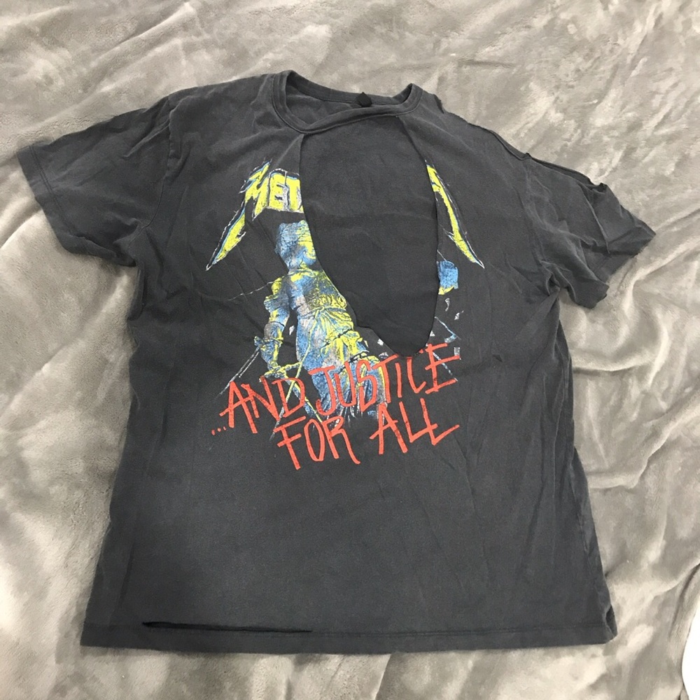 LF Metallica distresses band t shirt 🎸